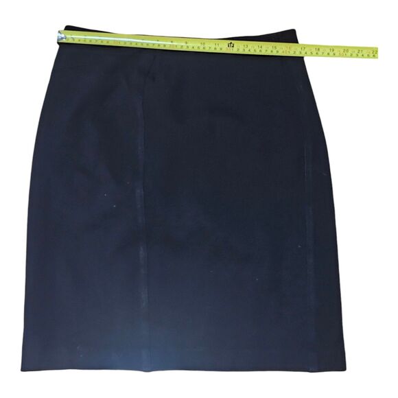 EUC Ann Taylor Women’s Black Pencil & Straight Elastic Waistband Skirt Size 10T - Picture 6 of 9